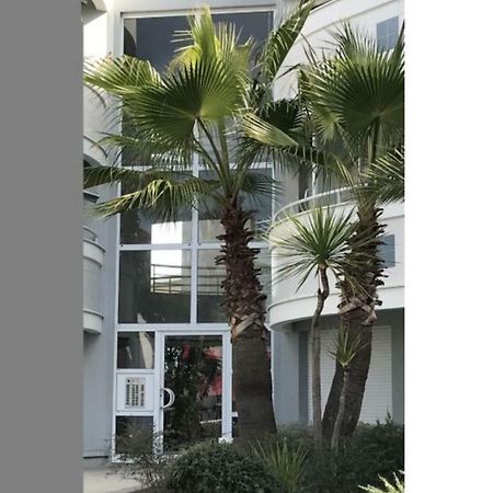 F2 Immeuble Les Pieds Dans L'Eau Apartment Villeneuve-Loubet Bagian luar foto