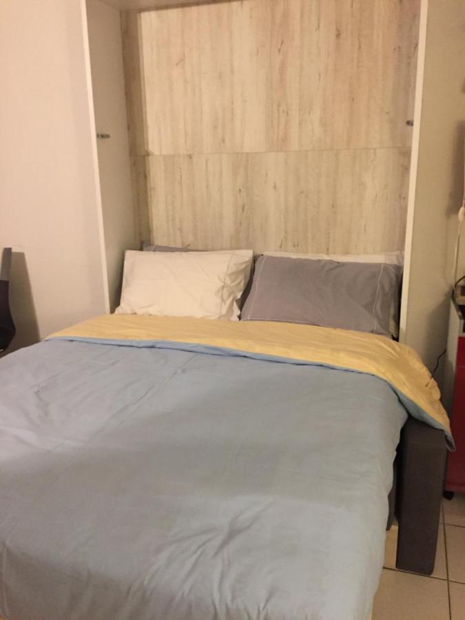 F2 Immeuble Les Pieds Dans L'Eau Apartment Villeneuve-Loubet Bagian luar foto