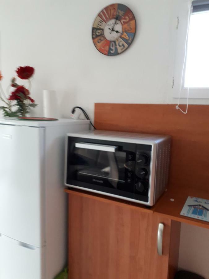 F2 Immeuble Les Pieds Dans L'Eau Apartment Villeneuve-Loubet Bagian luar foto